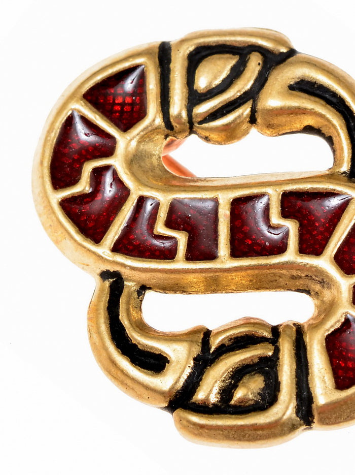 Langobardische S-fibula, verzilverd brons