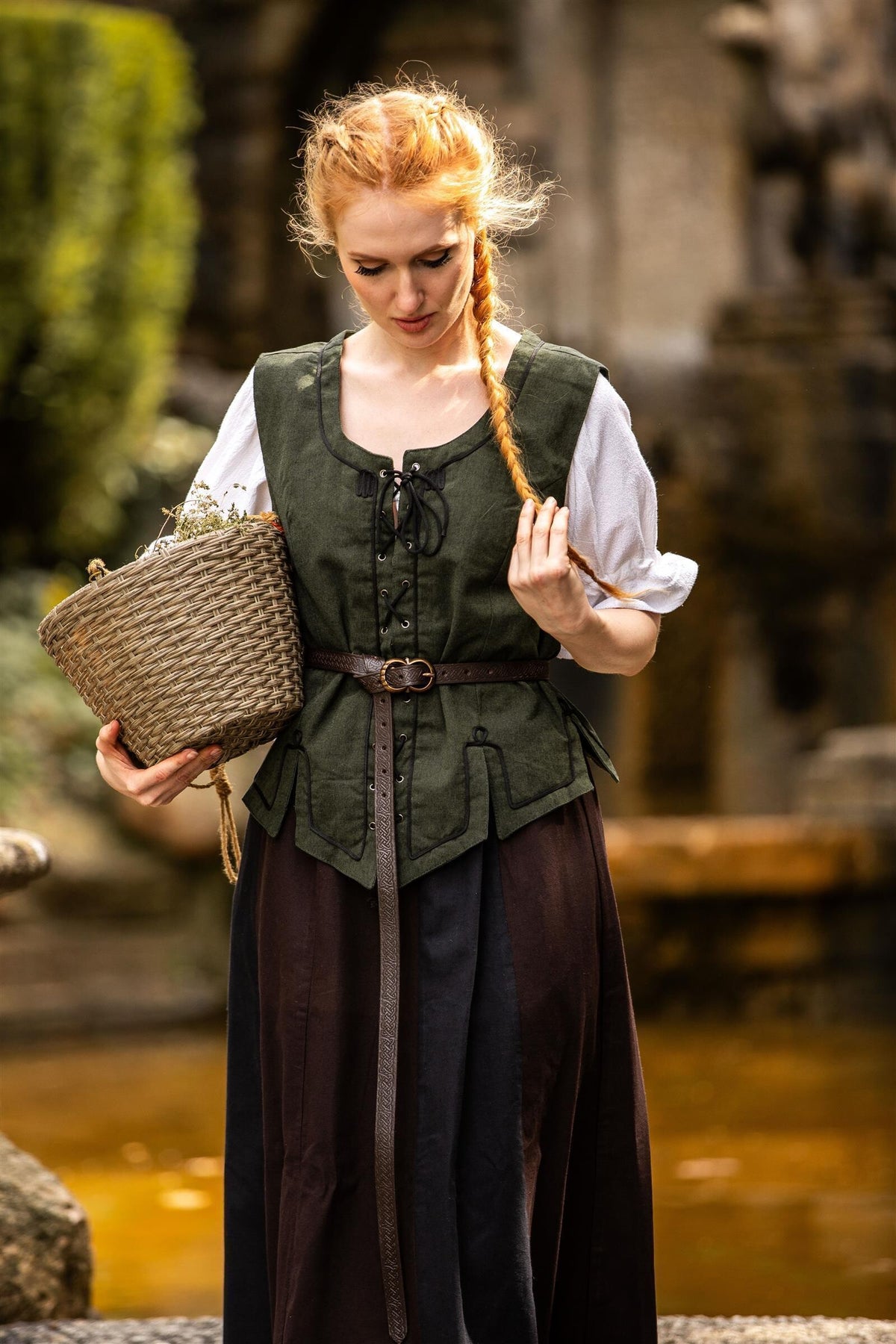 16th century doublet Christine green