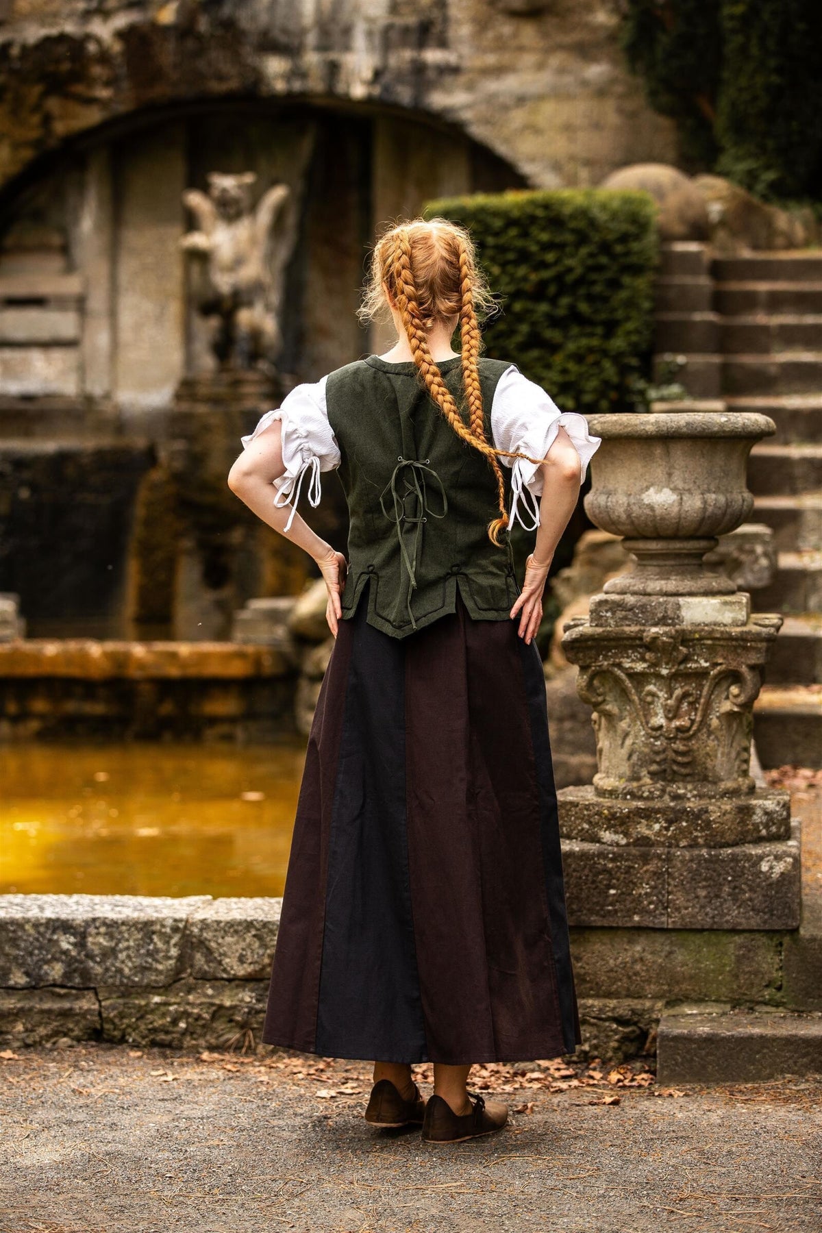 16th century doublet Christine green
