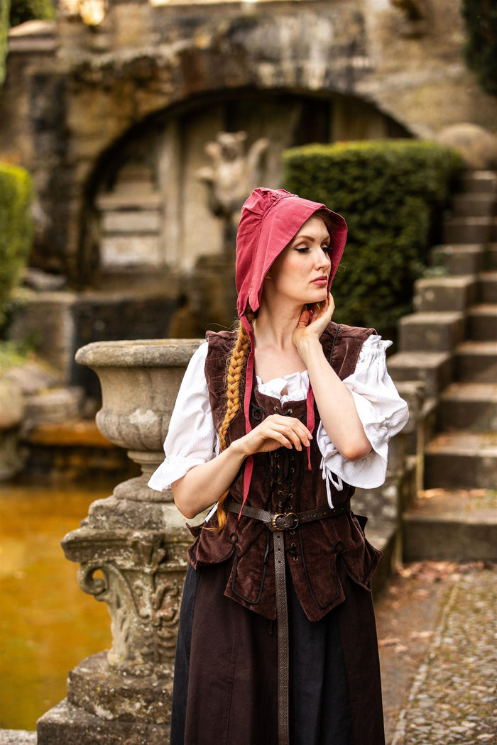 Medieval cap red