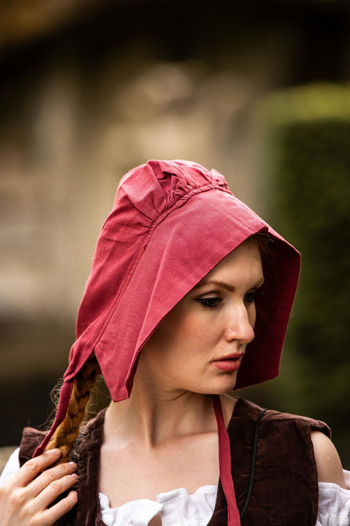 Medieval cap red