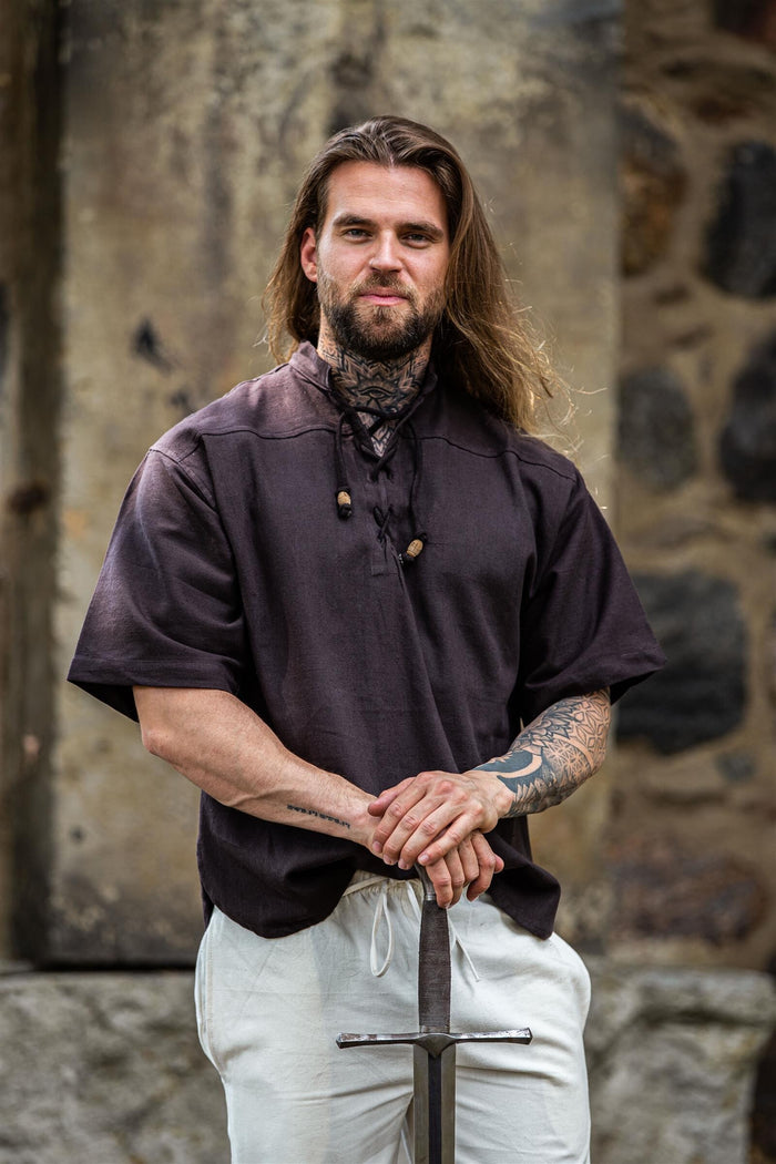 Short-sleeved shirt, medieval, brown