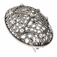 Tortoise brooch Akershus - front view