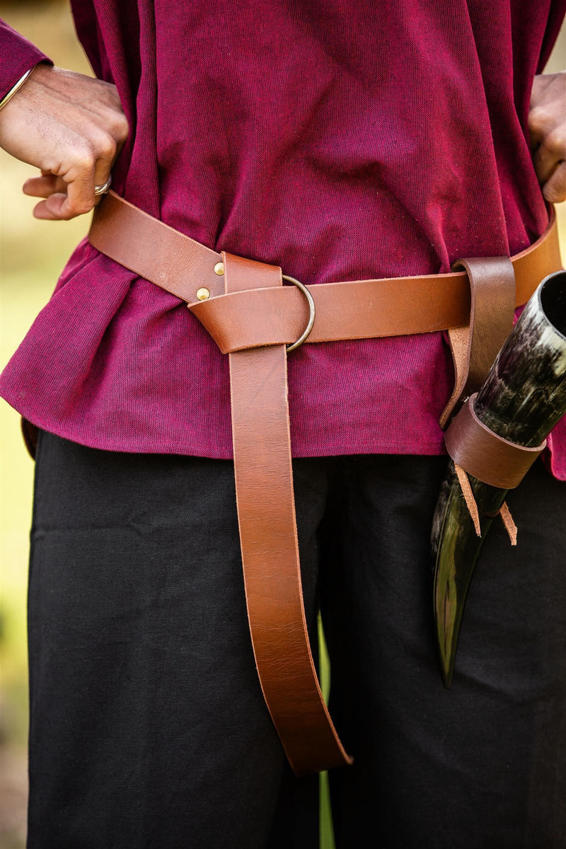 Bælte med ringlukning, 150 cm, brun