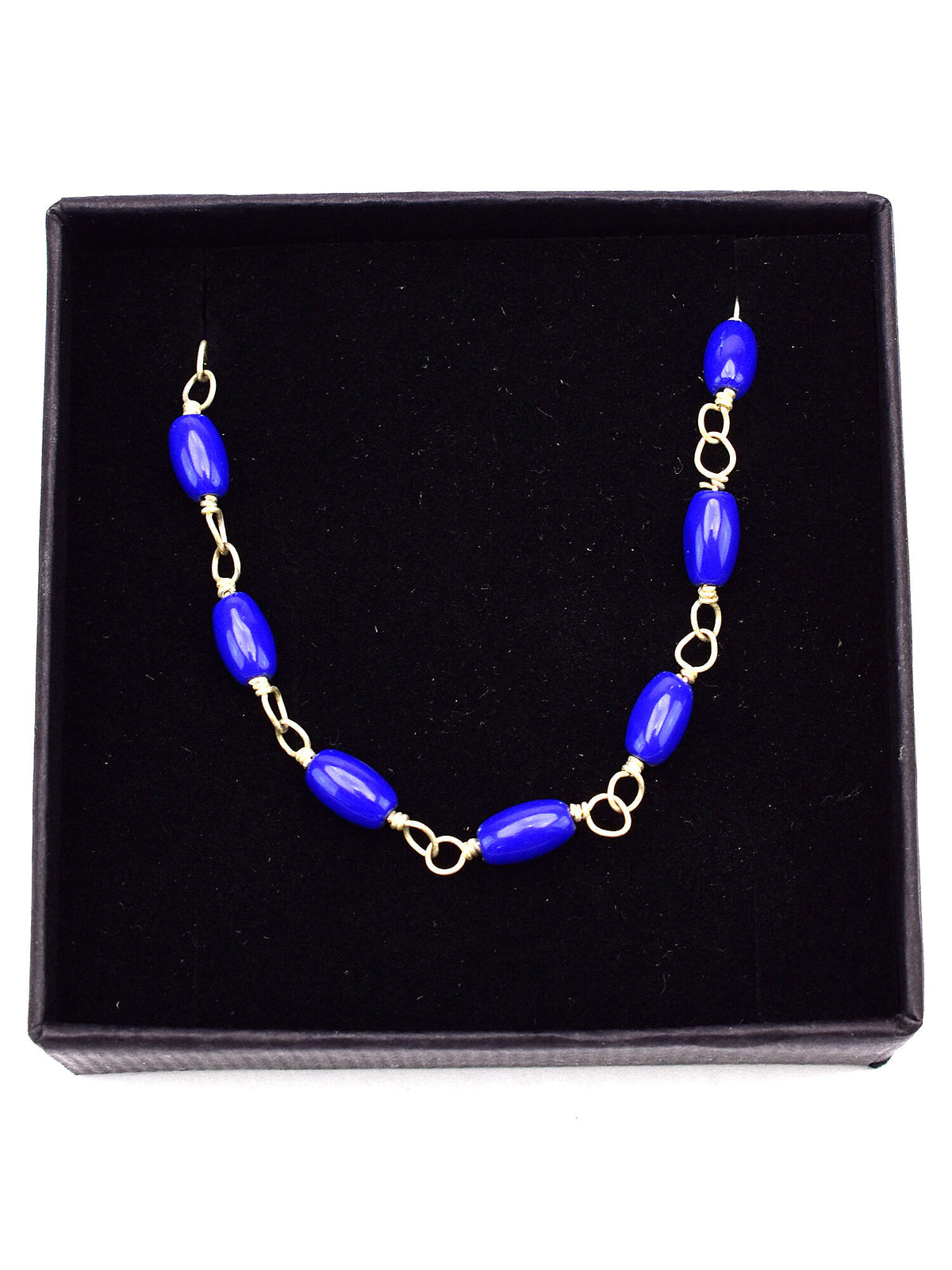 Roman necklace Cornelia with oval dark blue stones