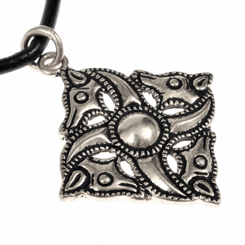 Roman horse head pendant Băiceni, 3rd-4th century, bronze