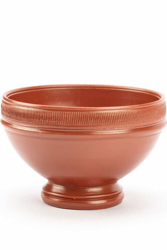 Terra sigillata bowl with wheel decoration