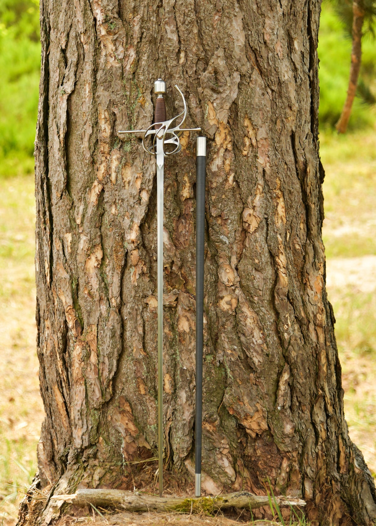 Kingston Arms Swept Hilt Rapier met schede, gepolijst, semi-scherp