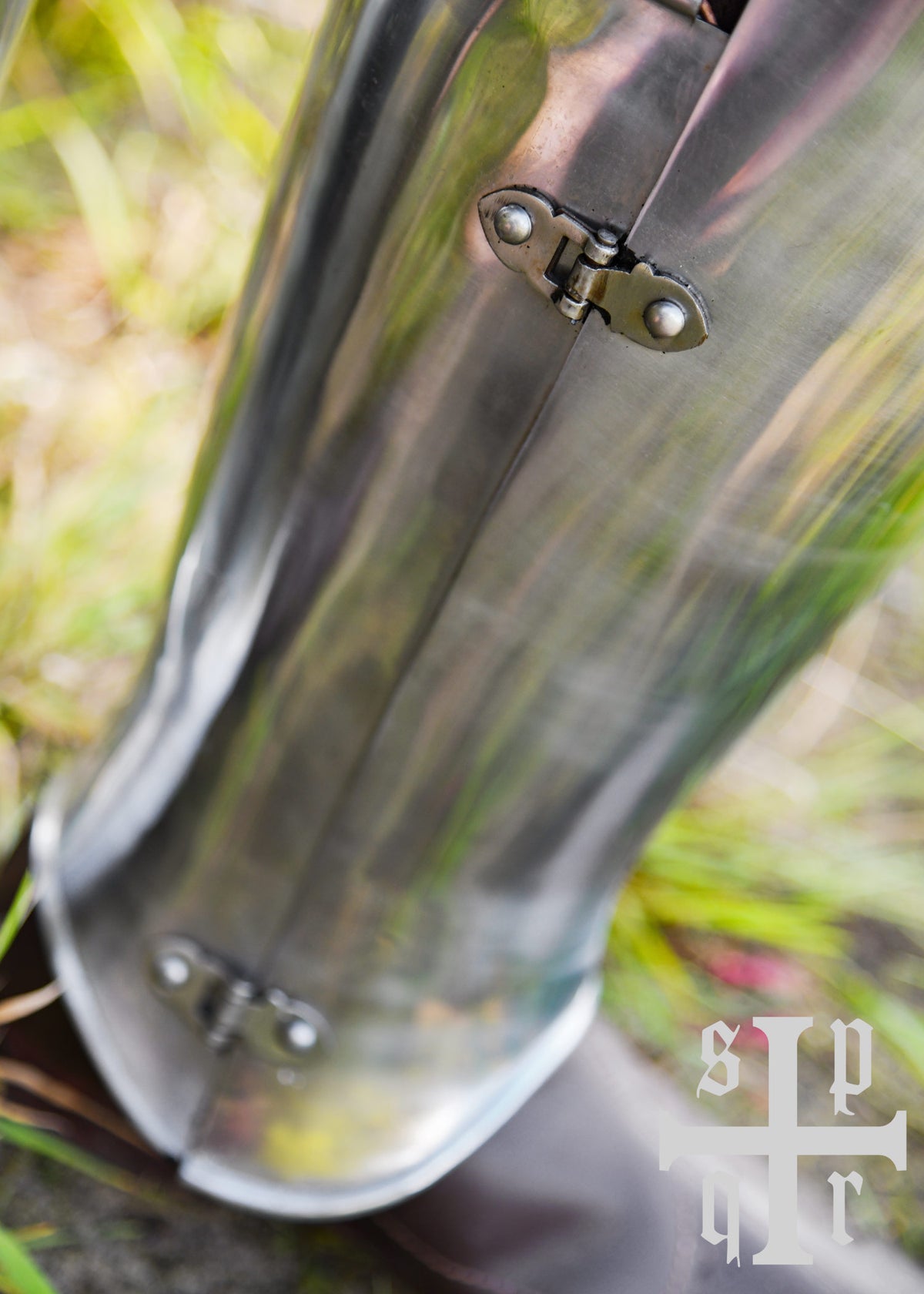 Gesloten greaves, 1.6 mm