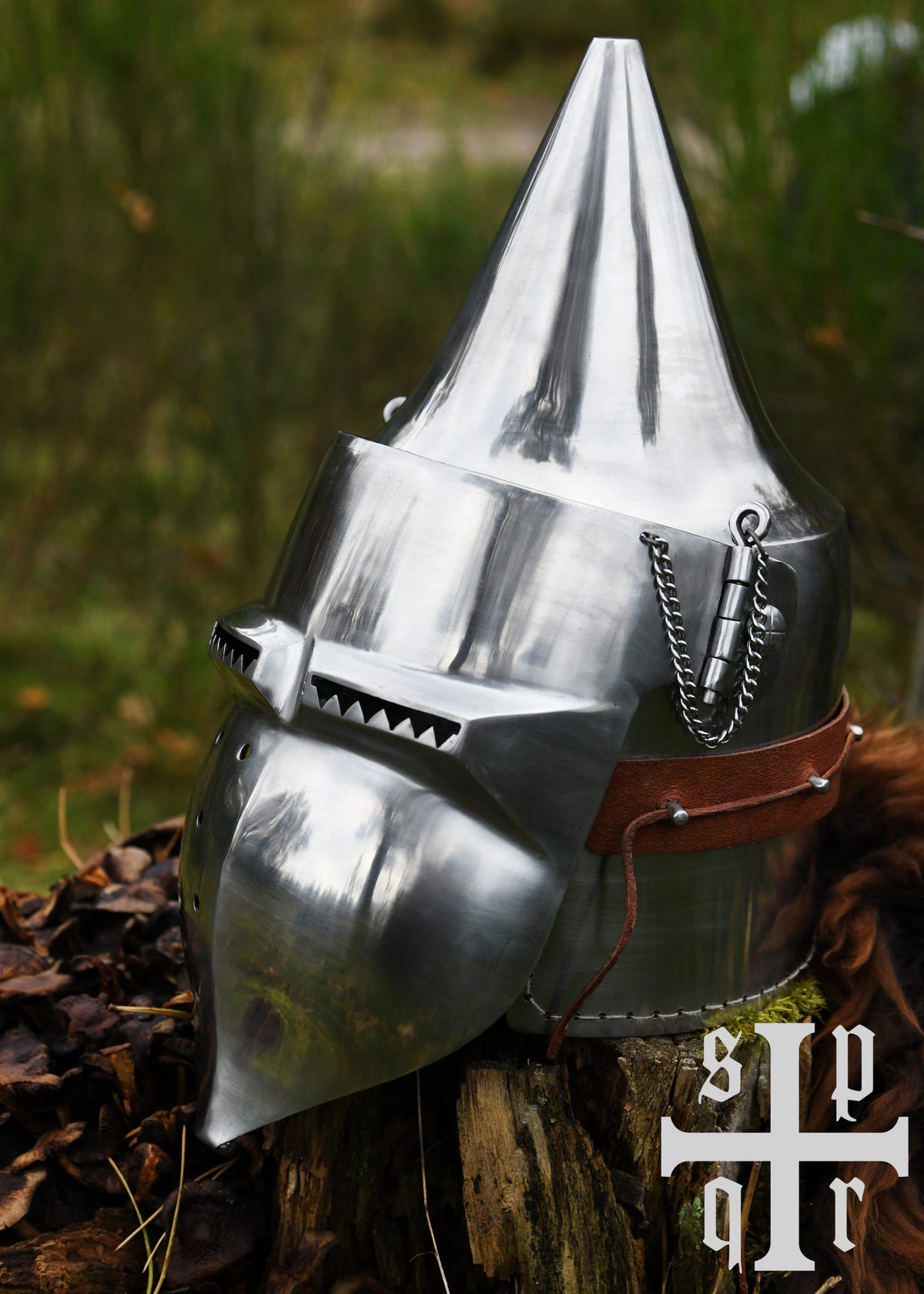 Folding visor bascinet with pointed helmet cup, 14th century, 2 mm (battle-ready)