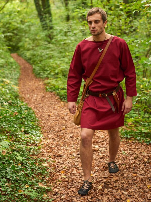 Roman tunic red, long sleeve