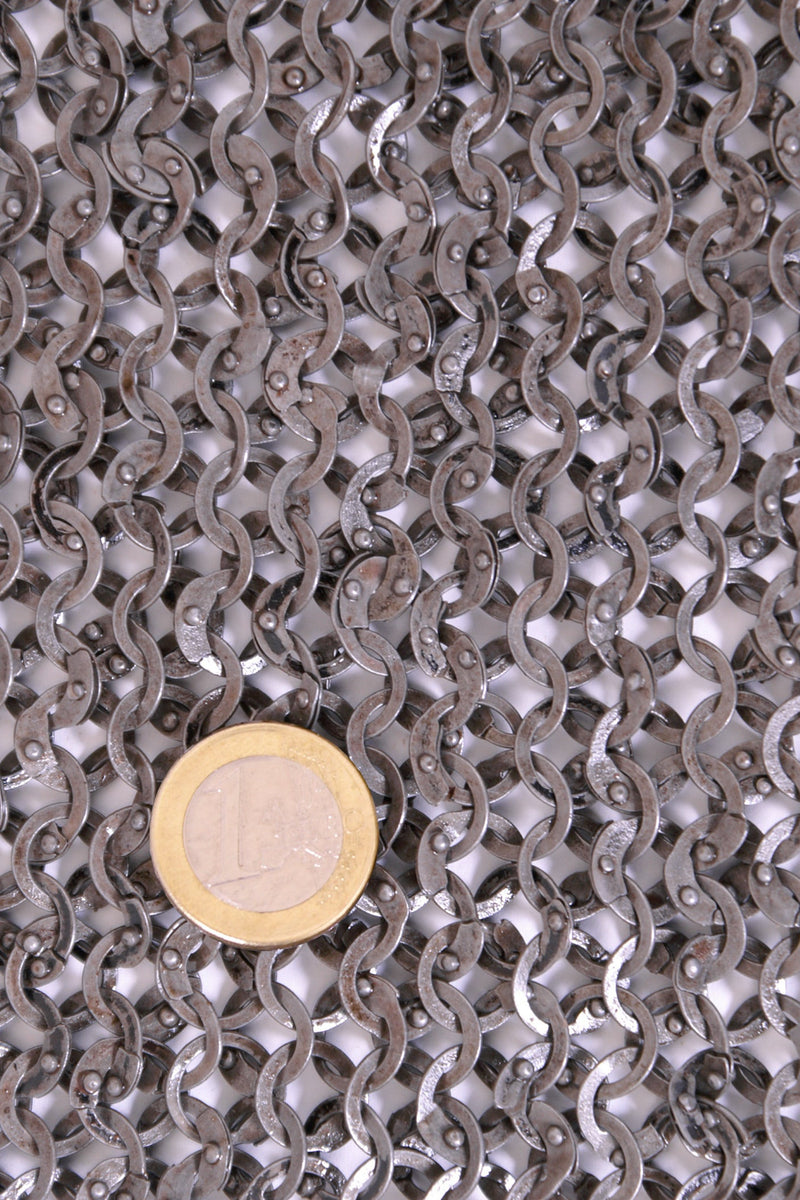 Hauberk, flache Ringe, runde Nieten, 8 mm