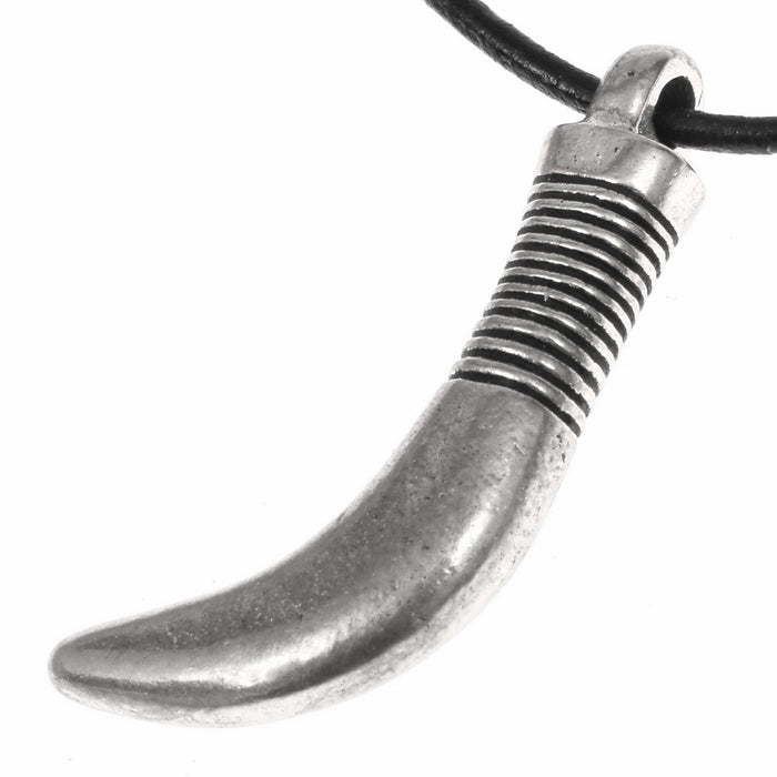 bear toothamulet Kalvola, 9th-11th centuries, silvered bronze