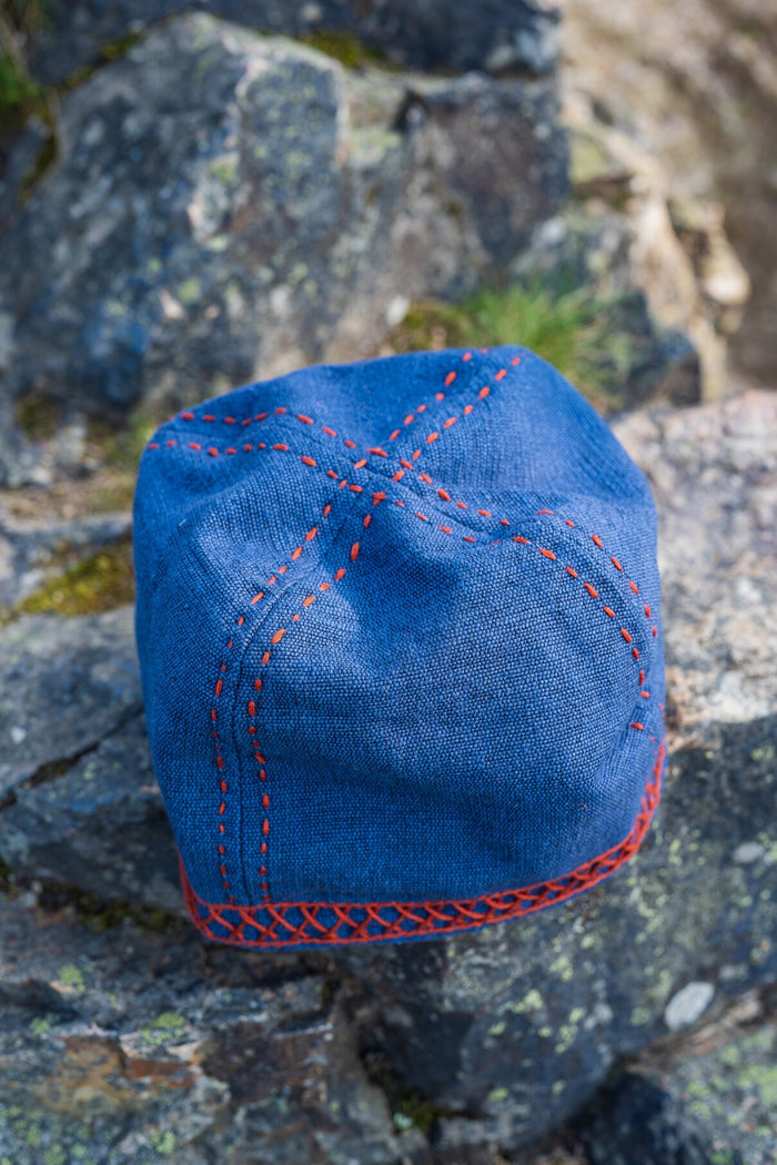 Embroidered Viking hat Ulf, blue