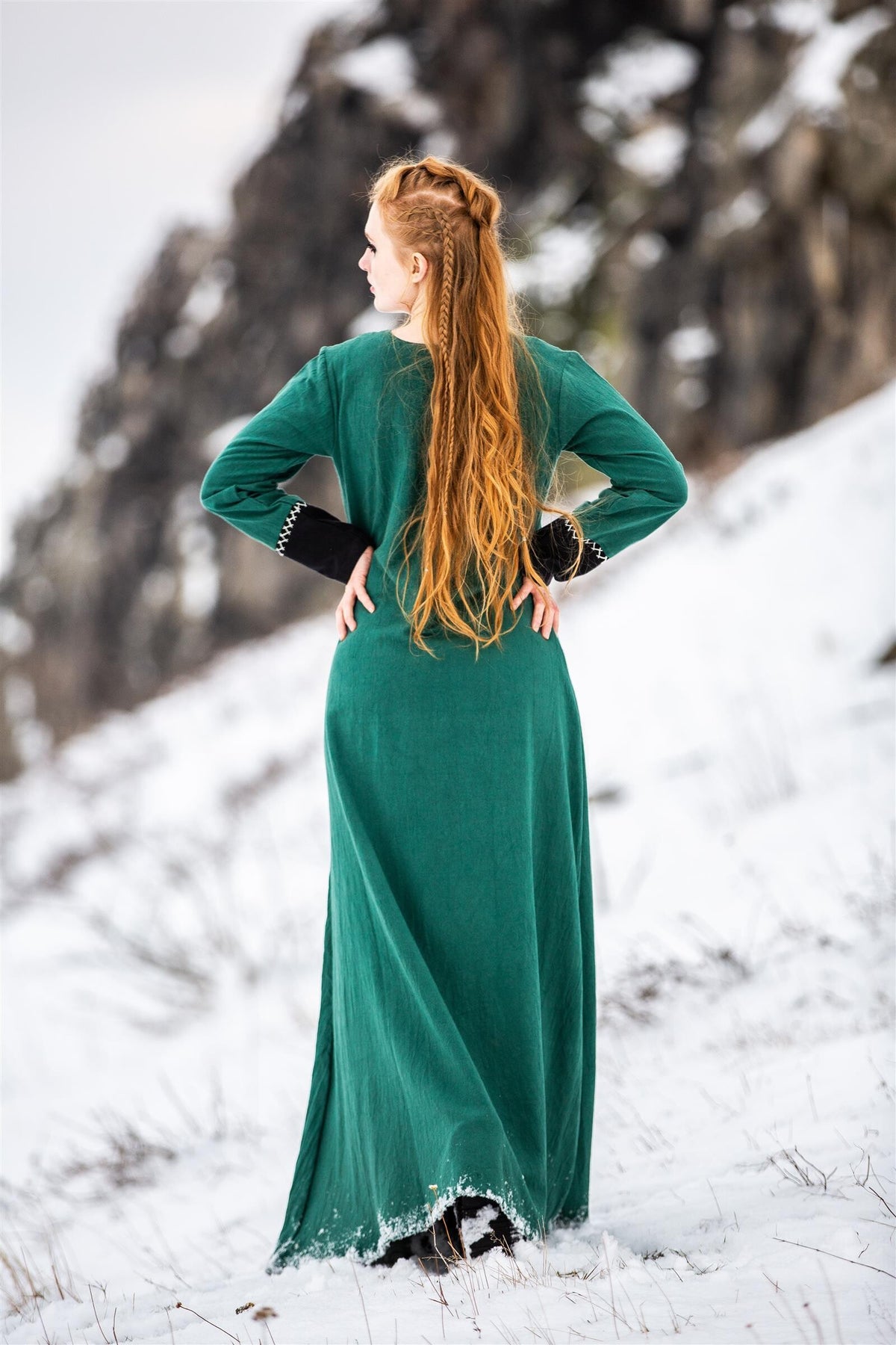 Viking dress Heidrun, green
