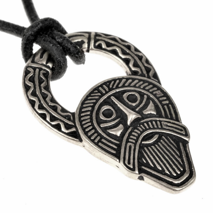 Woden head amulet Kingsworthy, 7th century, bronze